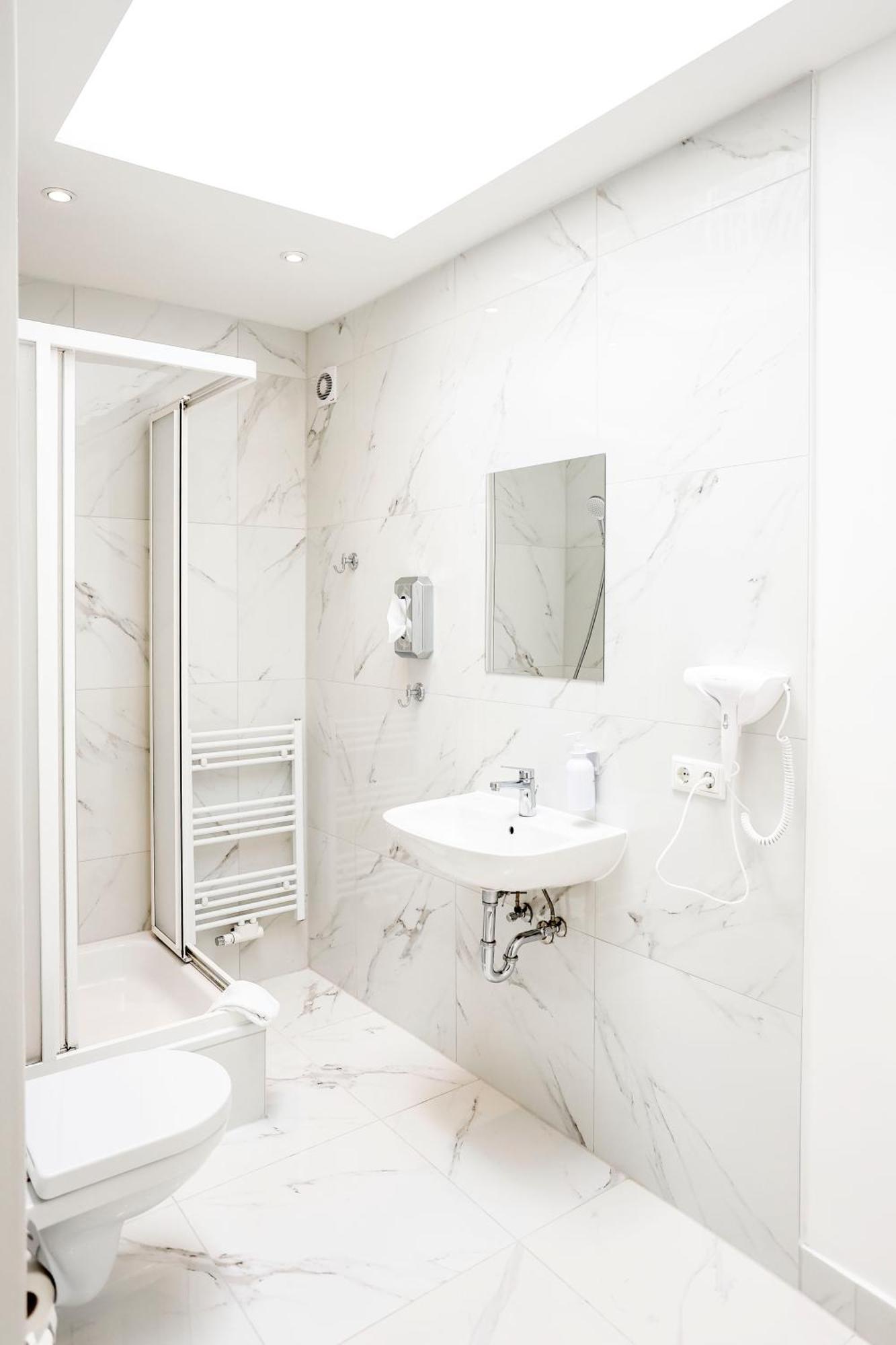 Sleephotels Alsterroom Hotel